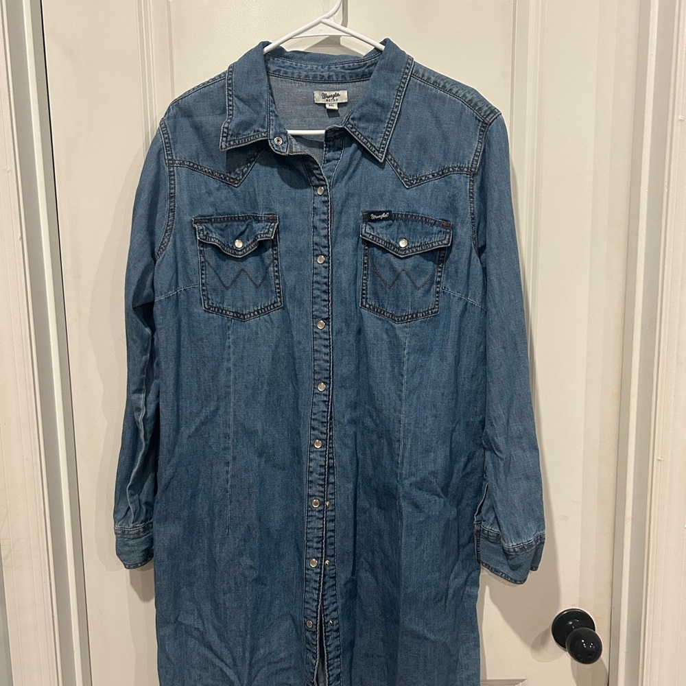 Wrangler Women's Classic Blue Jean Jacket